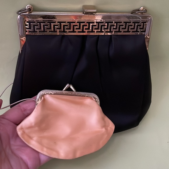 Vintage Handbags - Vintage black/gold mini bag with coin purse